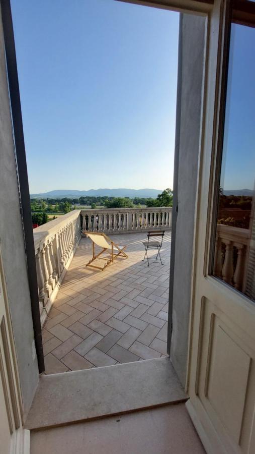 La Casa Del Mago Camere E Appartamenti Pissignano ภายนอก รูปภาพ