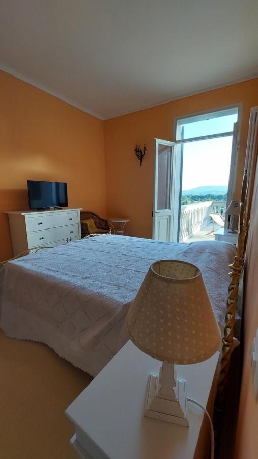 La Casa Del Mago Camere E Appartamenti Pissignano ภายนอก รูปภาพ