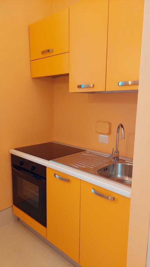 La Casa Del Mago Camere E Appartamenti Pissignano ภายนอก รูปภาพ