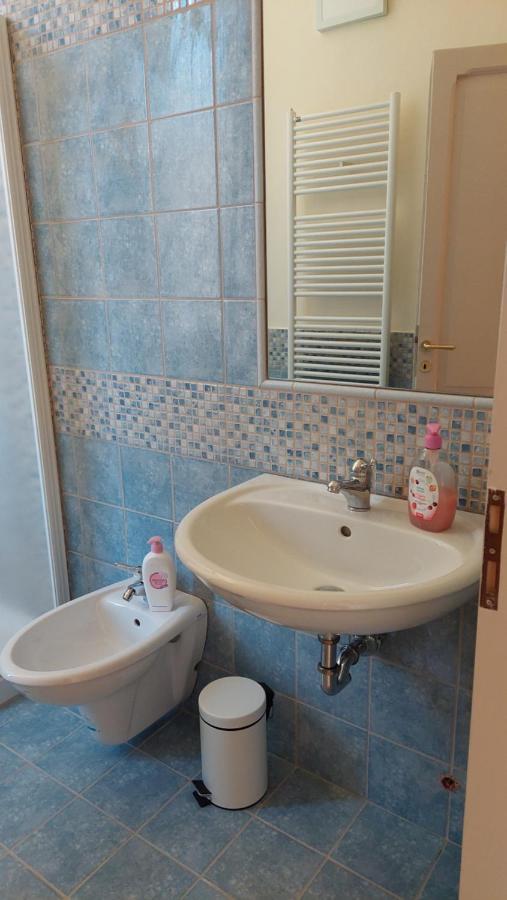 La Casa Del Mago Camere E Appartamenti Pissignano ภายนอก รูปภาพ