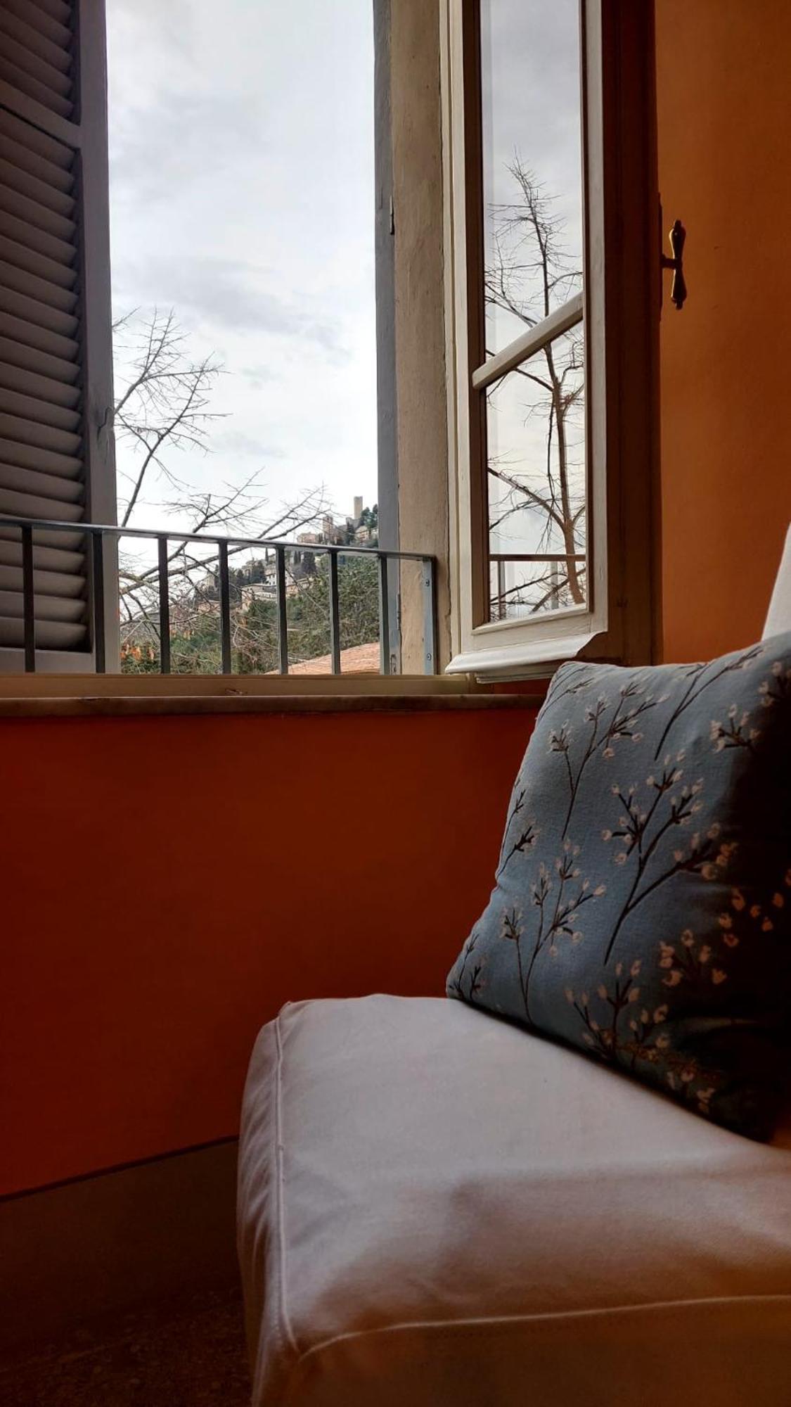 La Casa Del Mago Camere E Appartamenti Pissignano ภายนอก รูปภาพ